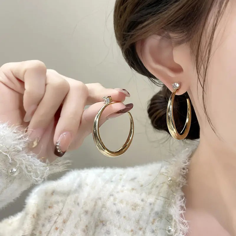 Women'S Gold C-Hoop Earrings - 4.0 Cm Chunky Vacuum-Plated Open Hybrid Hoops with Solitaire Cubic Zirconia Stud, Hypoallergenic Designer Inspired Bling Ear Stacking Jewelry for Night Out, Casual Wear, Gold Aesthetic