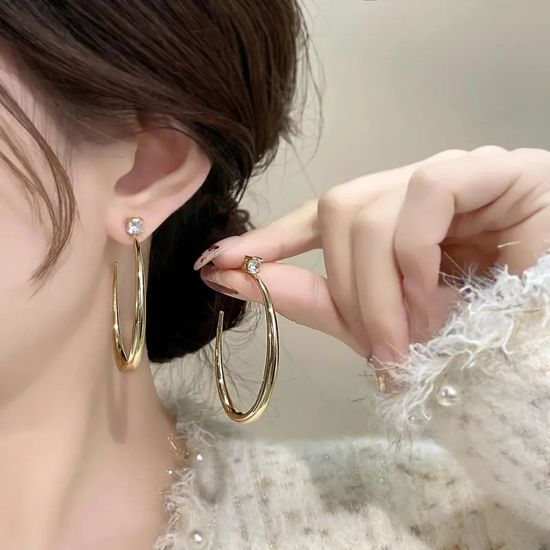 Women'S Gold C-Hoop Earrings - 4.0 Cm Chunky Vacuum-Plated Open Hybrid Hoops with Solitaire Cubic Zirconia Stud, Hypoallergenic Designer Inspired Bling Ear Stacking Jewelry for Night Out, Casual Wear, Gold Aesthetic