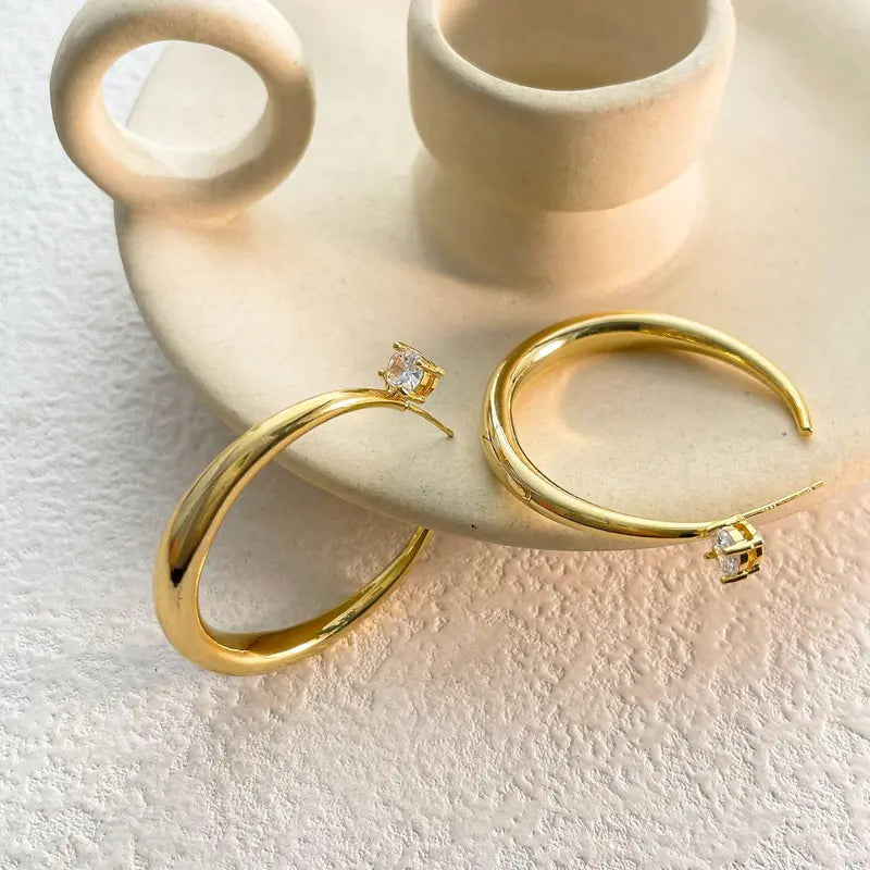 Women'S Gold C-Hoop Earrings - 4.0 Cm Chunky Vacuum-Plated Open Hybrid Hoops with Solitaire Cubic Zirconia Stud, Hypoallergenic Designer Inspired Bling Ear Stacking Jewelry for Night Out, Casual Wear, Gold Aesthetic